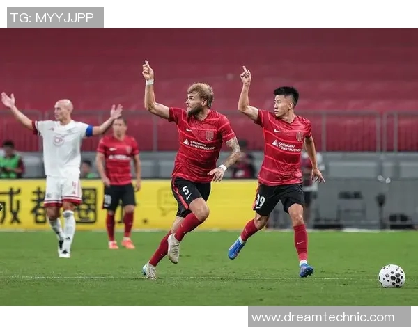 成都足球队在大师赛中的实力展现与未来发展潜力分析