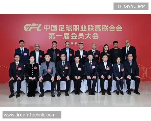 成都足球队技术变革引发热议助力中国足球崛起与发展