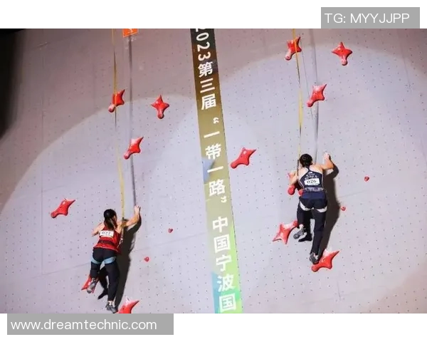 西安攀岩队荣获全国攀岩灵活性排行榜第三名的佳绩 西安攀岩队荣获全国攀岩灵活性排行榜第三名的佳绩