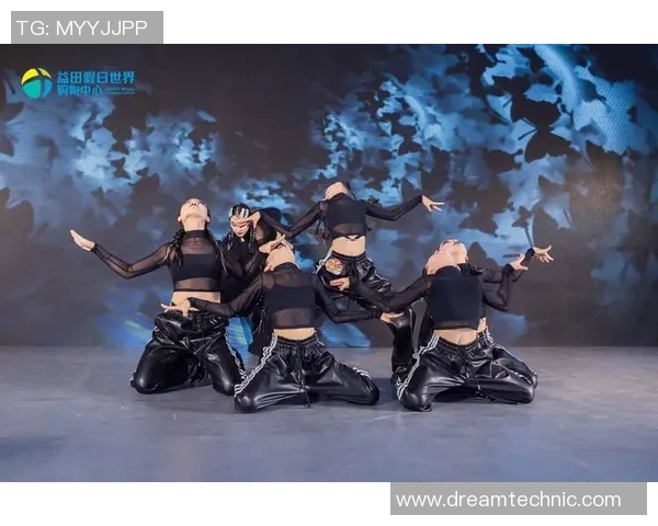 西安街舞队成长纪实:从默默无闻到舞台闪耀的奋斗历程 西安街舞队成长纪实:从默默无闻到舞台闪耀的奋斗历程