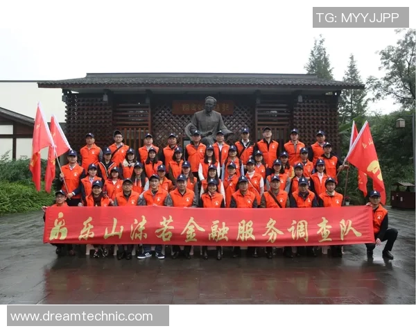 北京街舞队灵活性分析与街舞文化的深度融合探讨 北京街舞队灵活性分析与街舞文化的深度融合探讨