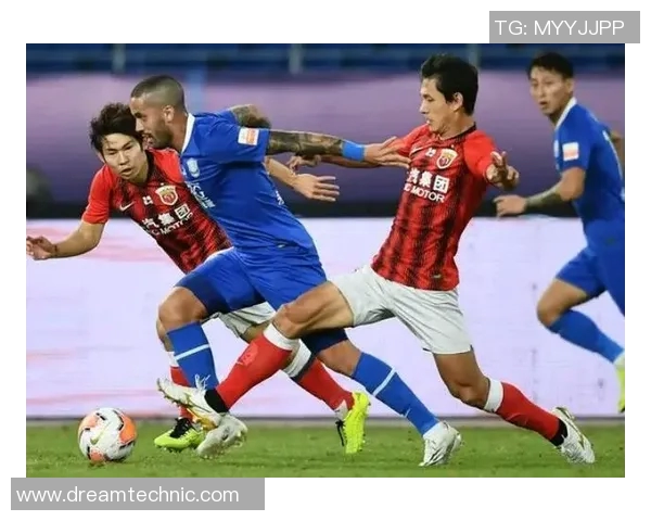 重庆篮球队与深圳篮球队赛后战术分析与复盘探讨 重庆篮球队与深圳篮球队赛后战术分析与复盘探讨