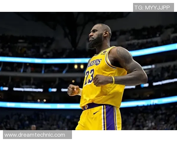 勒布朗詹姆斯如何在NBA历史上书写自己的传奇篇章与未来展望